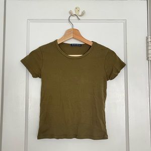 Brandy Melville baby tee